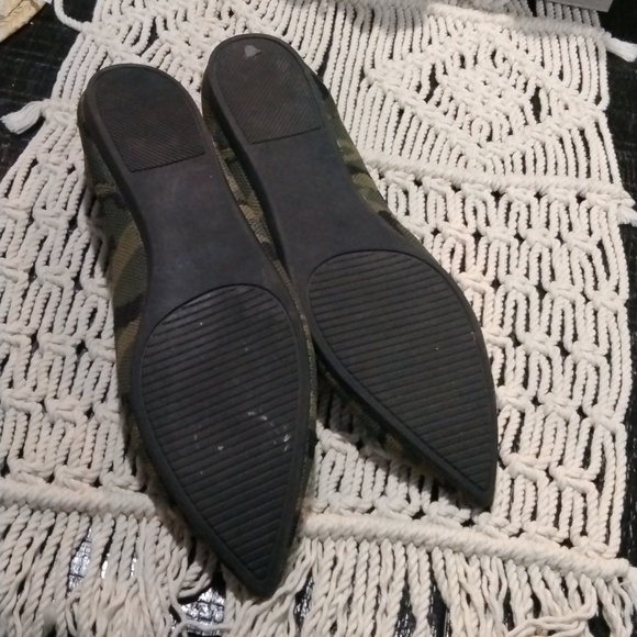 STEVEN BY STEVEN MADDEN FLAT - Picture 7 of 8